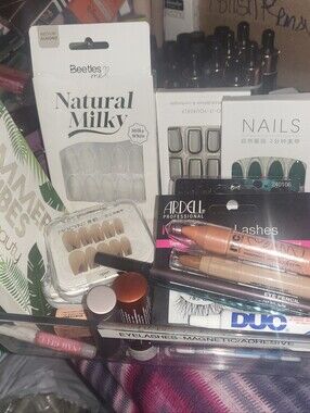 Make up bundles